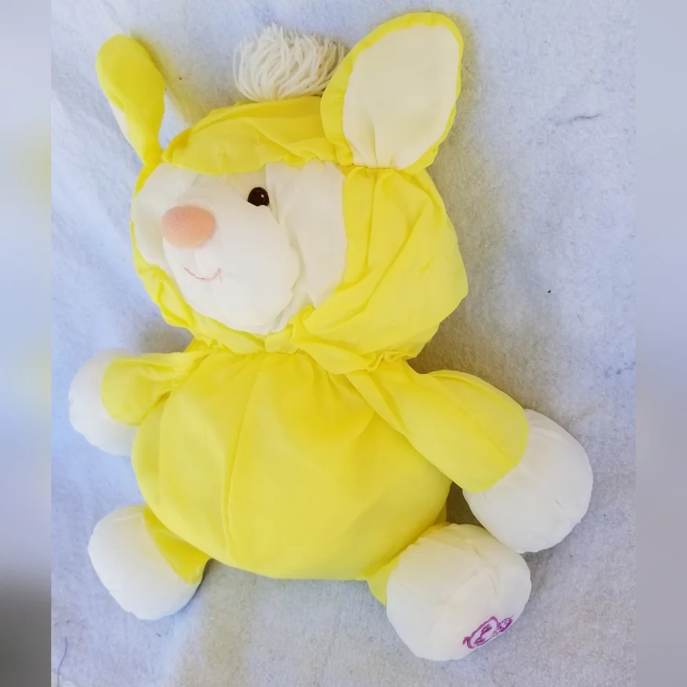 Fisher Price Puffalump vintage yellow lamb? Soft Squishy Easter Spring